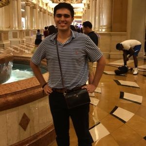 Meet your Posher, Steven